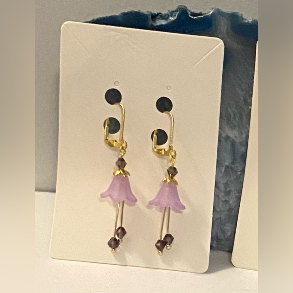 Acrylic flower earrings